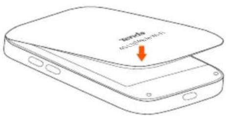 Tenda 4G180 - Inserta la tarjeta SIM y la bateria - 7