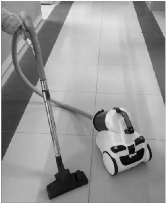H.KOENIG AXO940 - Assembly of metal extension pipe and floor brush - 1