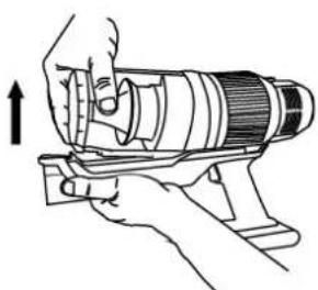 H.KOENIG UPX22 - Come svuotare il contentatore della polvere - 2