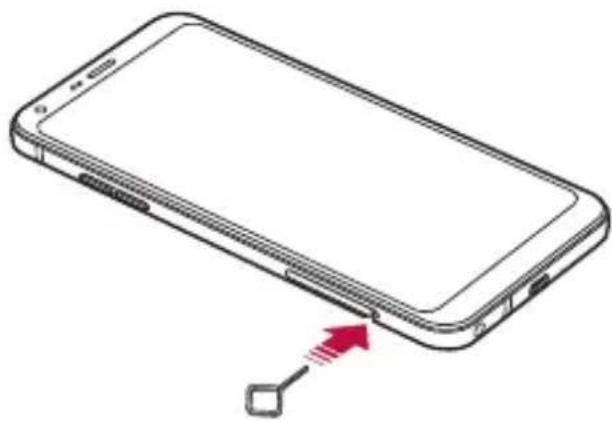 LG M700N - Installation de la carte SIM - 2