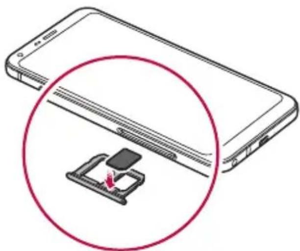 LG M700N - Wkładanie karty SIM - 4