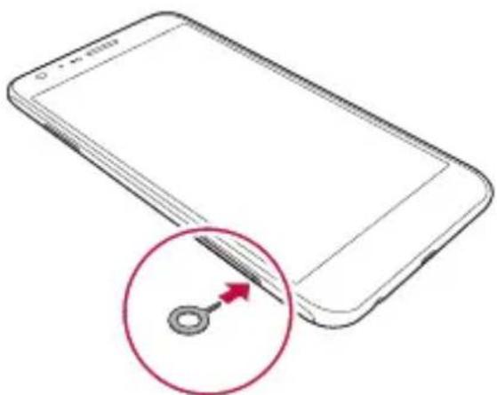 LG K580 - Nameščanje kartice SIM - 1