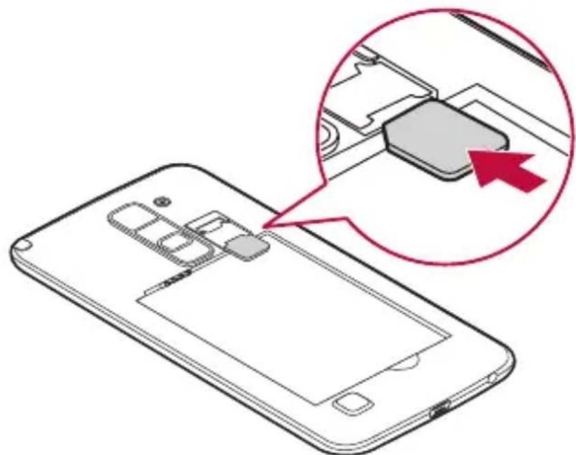 LG K520 - Installing the SIM card and battery - 4
