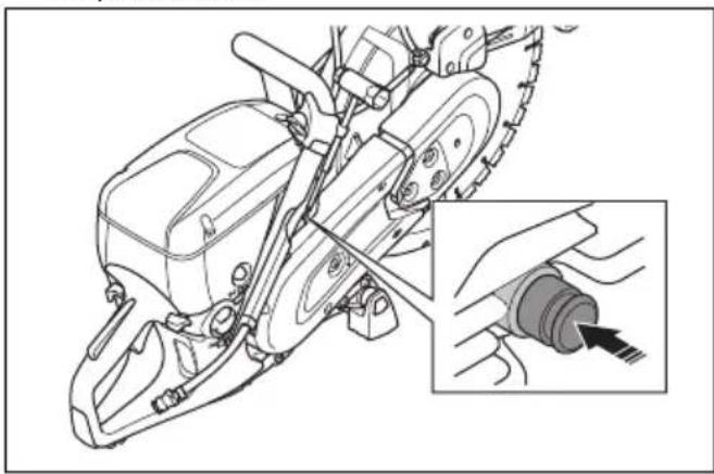 HUSQVARNA K 770 Rescue - Het product starten met een warme motor - 4
