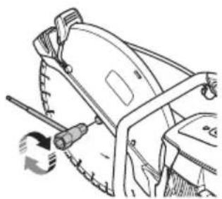 HUSQVARNA K 770 Rescue - Het zaagblad monteren - 6