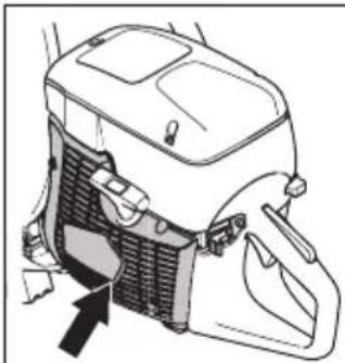 HUSQVARNA K 770 Rescue - To clean the air intake - 2