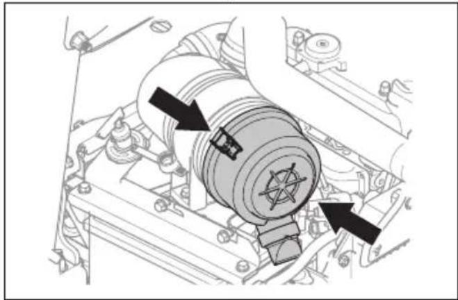 HUSQVARNA P 520DX - So reinigen Sie den Luftfilter und tauschen ihn aus - 2