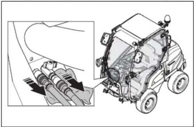 HUSQVARNA P 520DX - De cabine verwijderen en monteren - 5