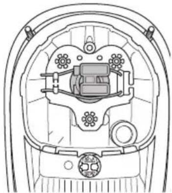 HUSQVARNA P 520DX - Remplacement d'une ampoule de feu de croisement et de feu de route (P 525DX Cabin) - 2