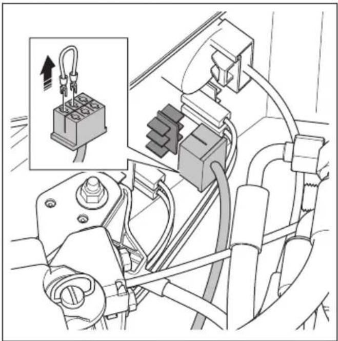 HUSQVARNA P 520DX - So entfernen und installieren Sie die Kabine - 4