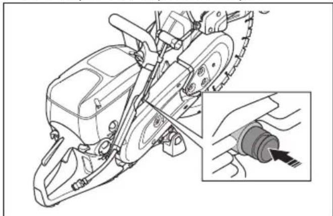 HUSQVARNA K 770 SmartGuard - Démarrage du produit lorsque le moteur est froid - 4