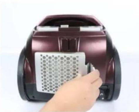 CONTINENTAL EDISON CEVCB700BS - Nettoyage des filtres de sortie d'air - 1