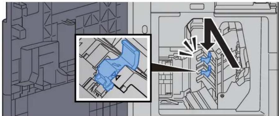 OLIVETTI dCopia 5001MF - Élimination des agrafes coincées dans l'unité de pliage (module de finition et agrafage 100 feuilles) - 5