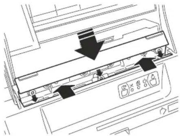 OLIVETTI Oliscan A600 - Attention: pendant les opérations d'extraction, veiller à ne pas abîmer le module d'introduction automatique. - 2