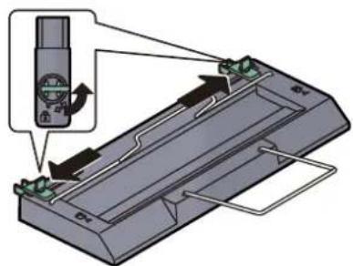 OLIVETTI dCopia 4500MF plus - Installer le plateau pour banniere. - 1