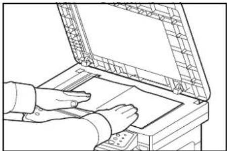 OLIVETTI dColor MF2604en - Mise en place des originaux sur la glace d'exposition - 2