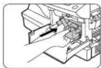 OLIVETTI Copia 9910B - UDSKIFTNING AF KOPITROMLE SUBSTITUÇÃO DO CARTUCHO TAMBOR - 8