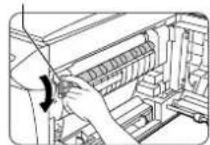 OLIVETTI Copia 9910B - A Obstáculo na zona de alimentação do papel - 3