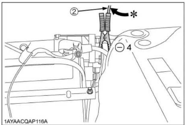 KUBOTA RTVX1100C - Avertissement - 2
