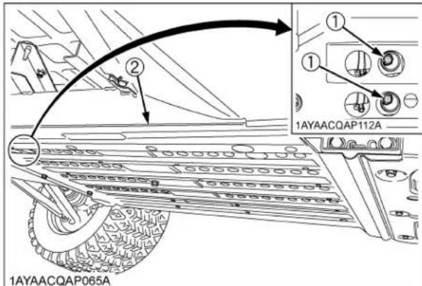 KUBOTA RTVX1100C - Avertissement - 1