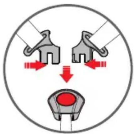 Foppapedretti Action - Ensuring that your child is properly secured with the harness - 2