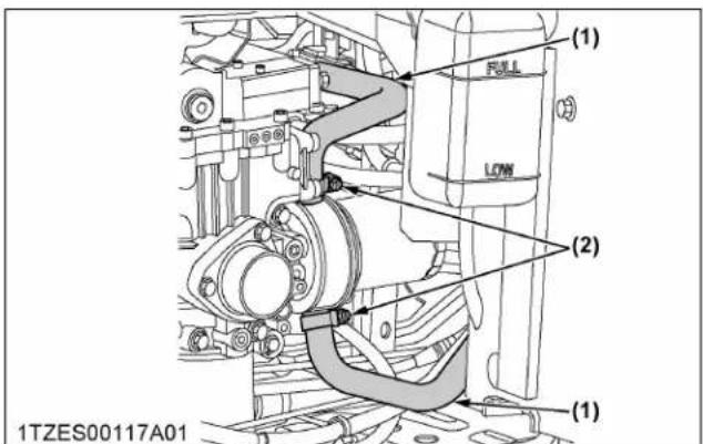 KUBOTA RTV520 - Vérification de la durite de radiateur et du collier - 2