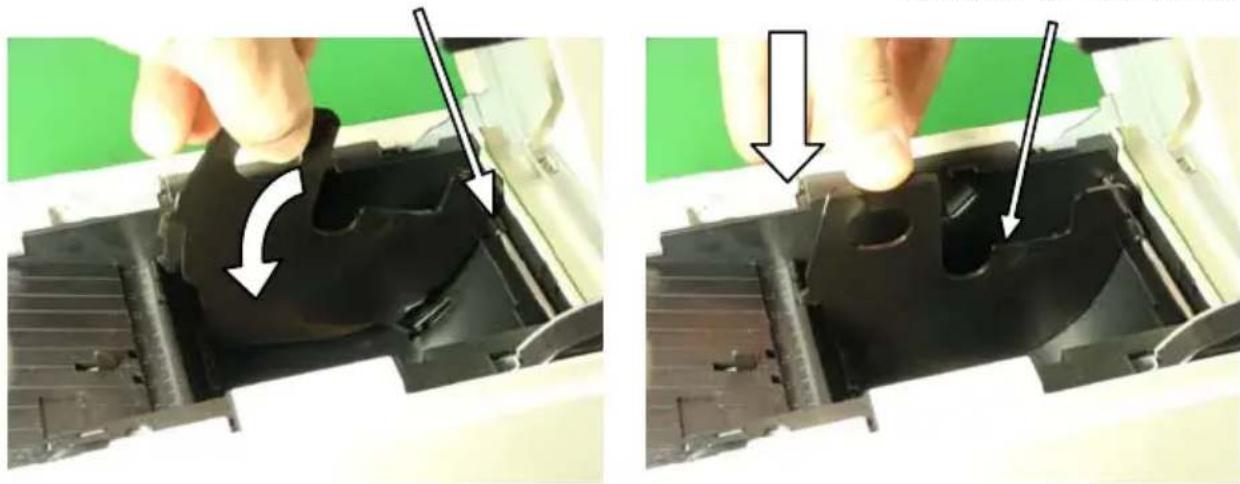 OKI PT390 - How to attach the separator - 1