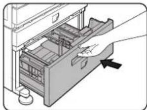 OKI B8300n - • Magasin papier inférieur - 3