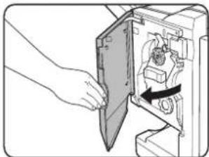 OKI B8300n - REEMPLACEMENT DE LA CARTOUCHE D'AGRAFES ET EXTRACTION D'UN BOURRAGE D'AGRAFES - 1