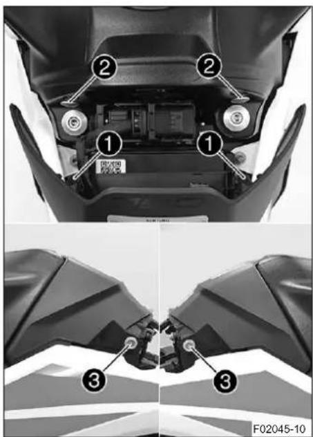 KTM 790 Adventure R (2021) - ประกอบฝาปิดแบตเตอรี่ - 1