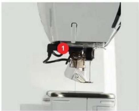 BERNINA 535 - Monter le pied-de-biche BSR - 1