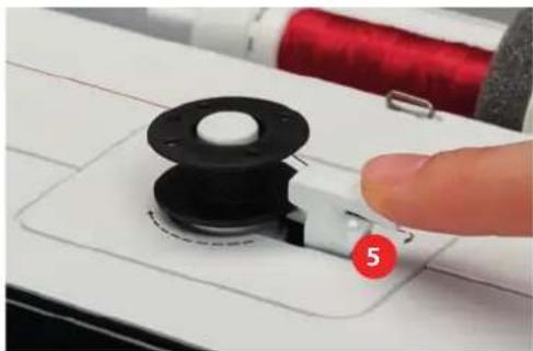 BERNINA 535 - Embobiner la canette - 4