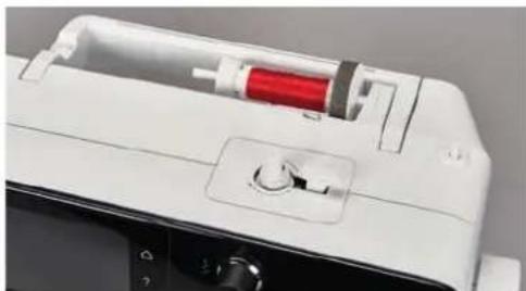 BERNINA 535 - Support de bobine à l'horizontale - 1