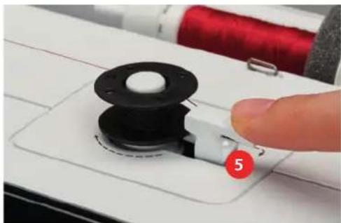 BERNINA 570 QE E - Embobiner la canette - 4