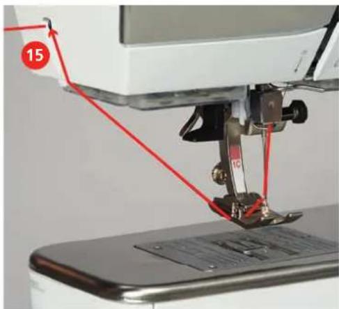BERNINA 570 QE E - Enfilier I'aiguille - 5