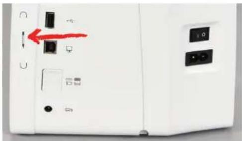 BERNINA 535 E - Fixation du stylet - 1