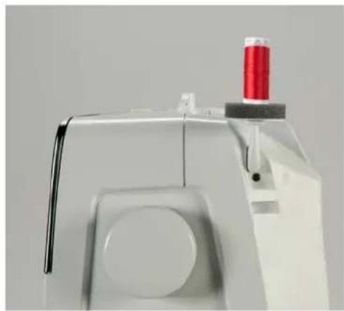 BERNINA 770 QE PLUS - Support de bobine pivotant - 3