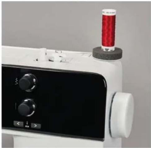 BERNINA 500 - Support de bobine de fil escamatable - 3