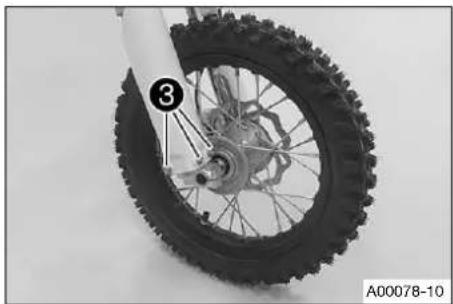 HUSQVARNA TC 50 (2021) - Déposer la protection de fourche - 2