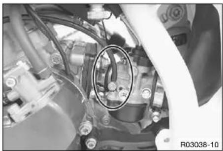 HUSQVARNA TC 50 (2021) - Monter le carburateur (TC 50 MINI) - 5