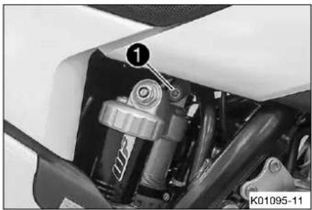 HUSQVARNA FC 450 (2021) - Monter I'amortisseur - 1