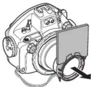 OLYMPUS PTEP14 - Retirada del difusor (con el adaptor de puerto) del puerto del objetivo - 1