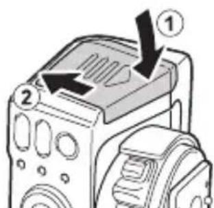 OLYMPUS FRWR - Inserting the batteries - 3