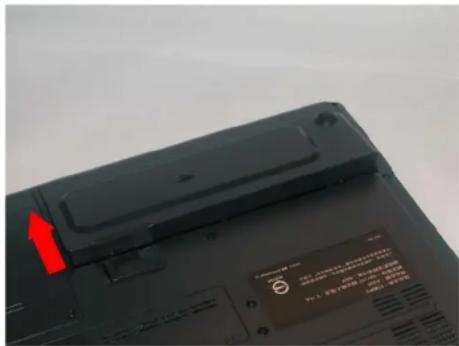 ECS A535+ - Insertion et Remplacement de la Batterie Amovible - 1