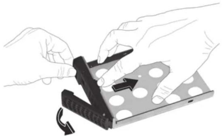 NETGEAR ReadyNAS R628X - インチの HDD を追加する: - 3