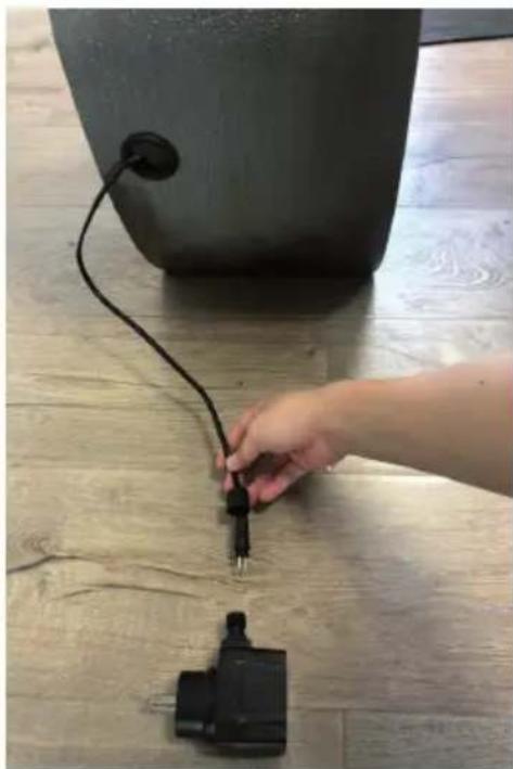Blumfeldt Athea - 5: Connect the cable to the adapter. - 1