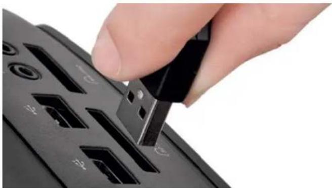 Contour Design RollerMouse Pro3 Plus - Connexion à un ordinateur - 1