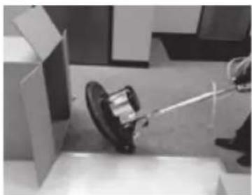 Sanitaire SC6025D - HOW TO ASSEMBLE HANDLE AND REMOVE FLOOR MACHINE FROM BOX - 6