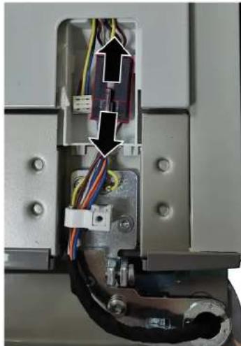 SIEMENS KF96RSBEA - Ausbau den rechten Turscharniere - 2