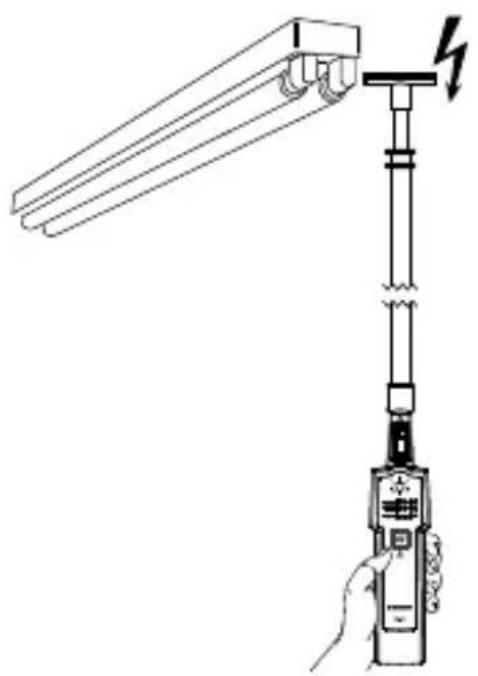Amprobe LT10 - ⚠️ Ne pas toucher les parties sous tension avec l'antenne. Testez sur les parties isolées sous tension ou les câbles isolés seulement. - 1
